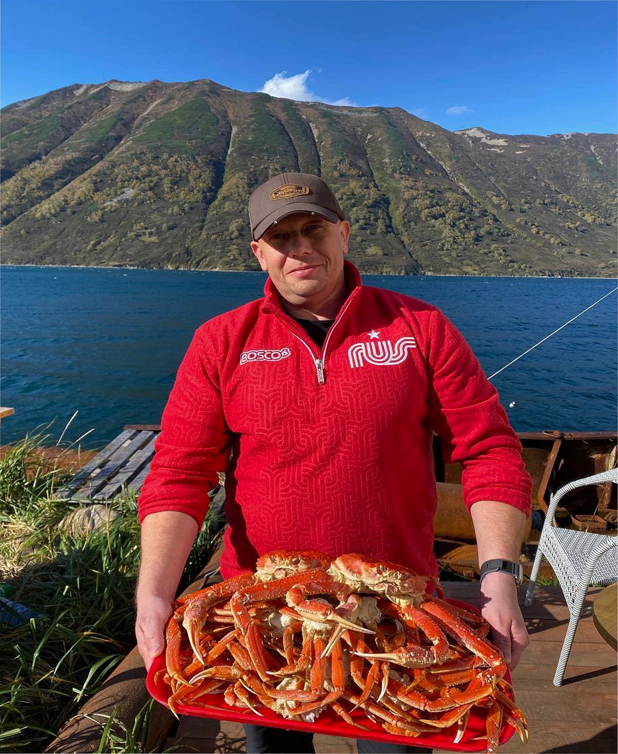 Крабовое Сафари и скалы Три Брата - морские прогулки и экскурсии на Камчатке с Азимут Тур