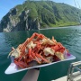 Крабовое Сафари и скалы Три Брата - морские прогулки и экскурсии на Камчатке с Азимут Тур